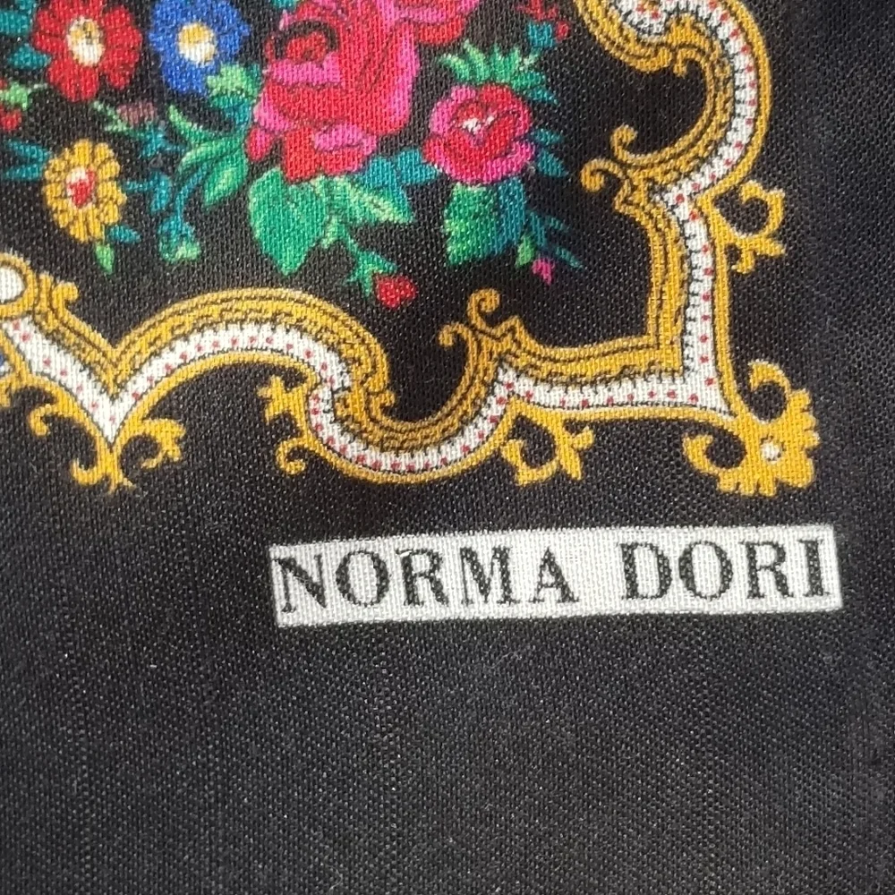 NORMA DORI VINTAGE PAISLEY & FLORAL SCARF